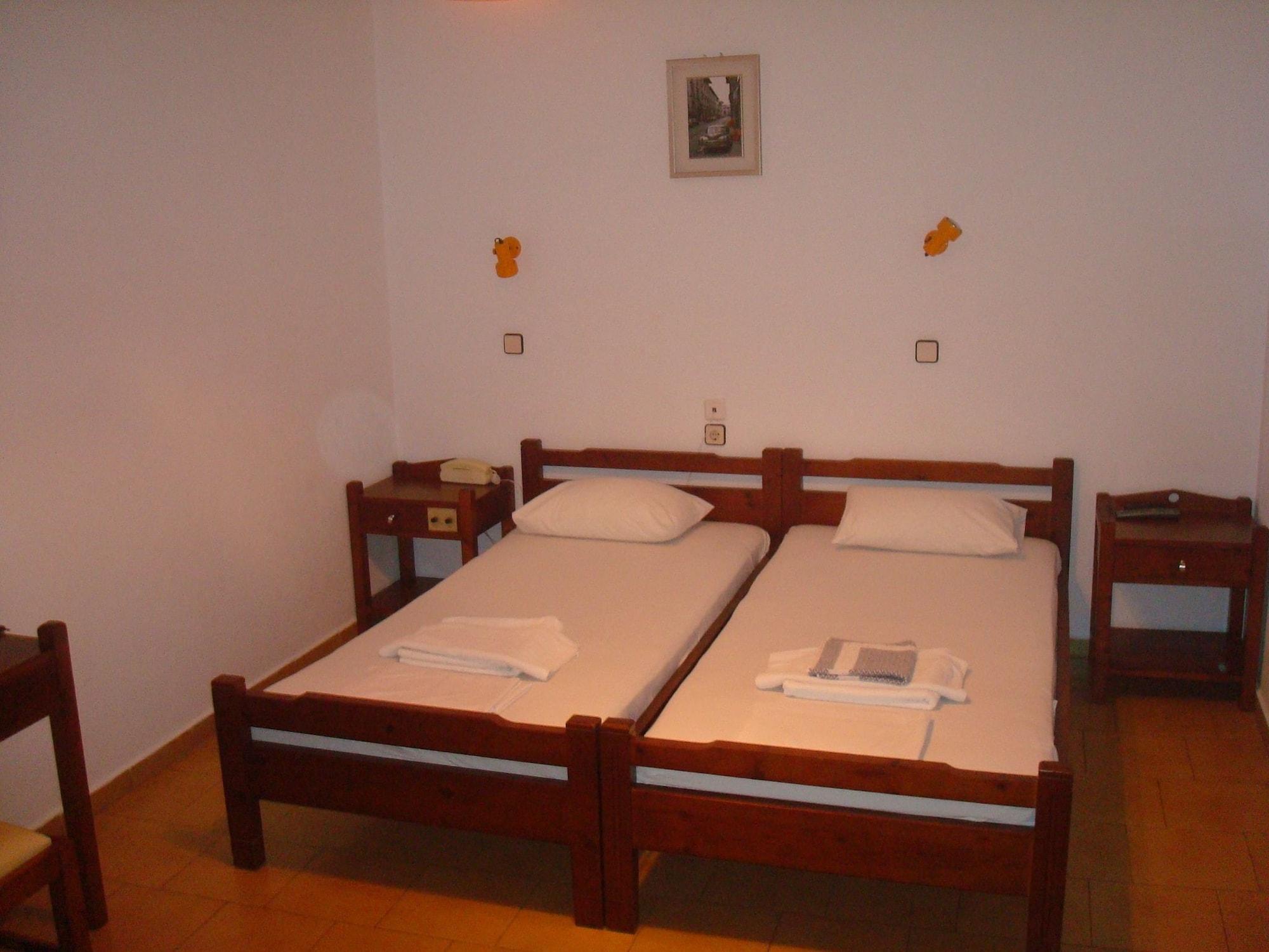Hotel Aghas Paleochora Exterior foto